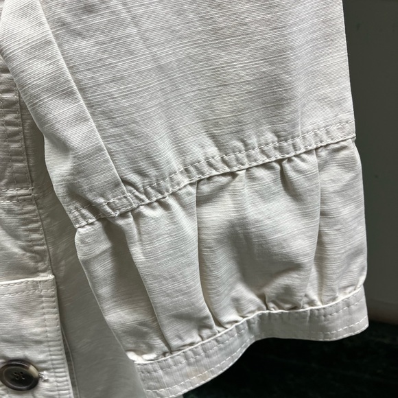 Ann Taylor light khaki 3/4 sleeve blazer - Picture 4 of 7